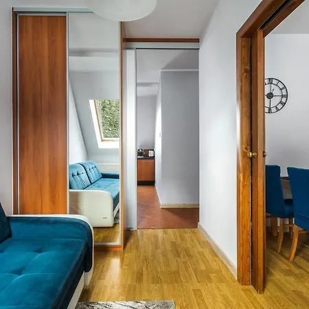 Rent Like - Arkadia Pod Nosalem